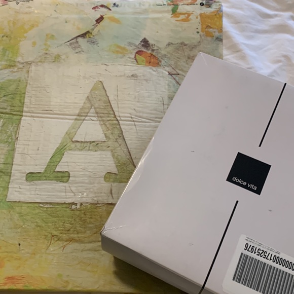 Dolce Vita Cecile praline nubuck boot, sz 9.5, new in box from Anthropologie - Picture 12 of 12